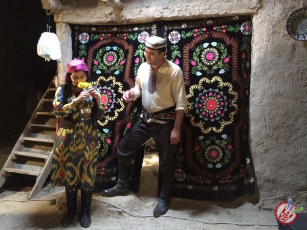 Феруза Каримова адо қиламан деганларни адо қилади