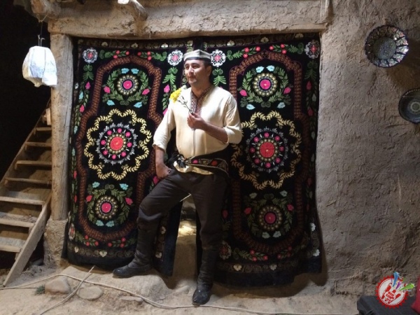 Феруза Каримова адо қиламан деганларни адо қилади