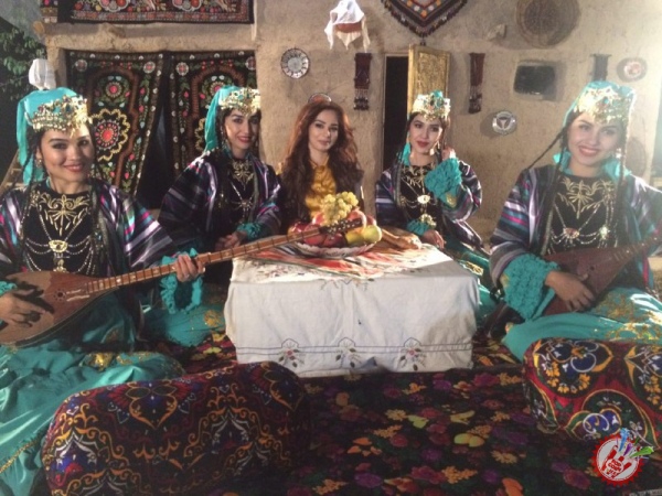 Феруза Каримова адо қиламан деганларни адо қилади