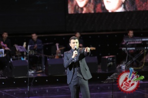 Шоҳжаҳон Жўраевнинг жонли ижродаги концерт дастурига старт берилди