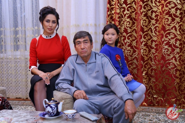 Канизанинг  “Фарзанд ноласи” таронаси тез кунда клипи билан