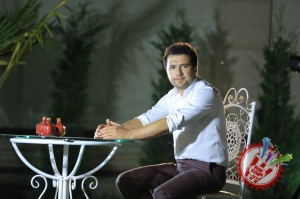 Хонанда Ёдгор Мирзажоновдан янги фотосессия