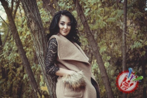 Хонанда Ҳадича янги фотосессиясини тақдим қилди