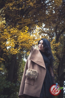 Хонанда Ҳадича янги фотосессиясини тақдим қилди