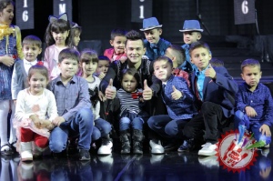 Жасур Умировнинг концерт дастуридан фоторепортаж