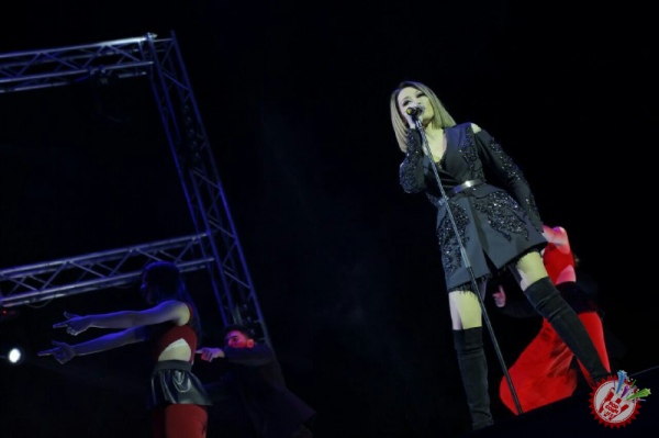 Латофатли Лоланинг концерт дастуридан фоторепортаж