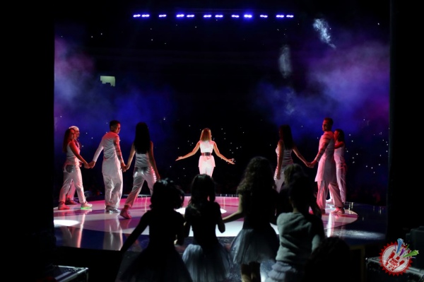 Хонанда Лоланинг концерт дастуридан батафсил