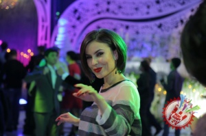 Актриса Шаҳзода Матчанованинг тўйидан фоторепoртаж