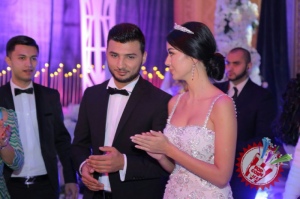 Актриса Шаҳзода Матчанованинг тўйидан фоторепoртаж