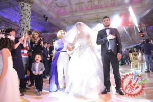 Актриса Шаҳзода Матчанованинг тўйидан фоторепoртаж