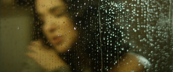 Нилуфар Усмоновадан севишган қалбларга аталган қўшиқ ва  клип премьераси