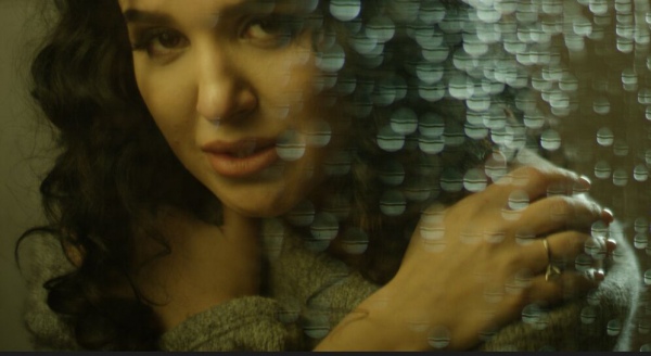 Нилуфар Усмоновадан севишган қалбларга аталган қўшиқ ва  клип премьераси