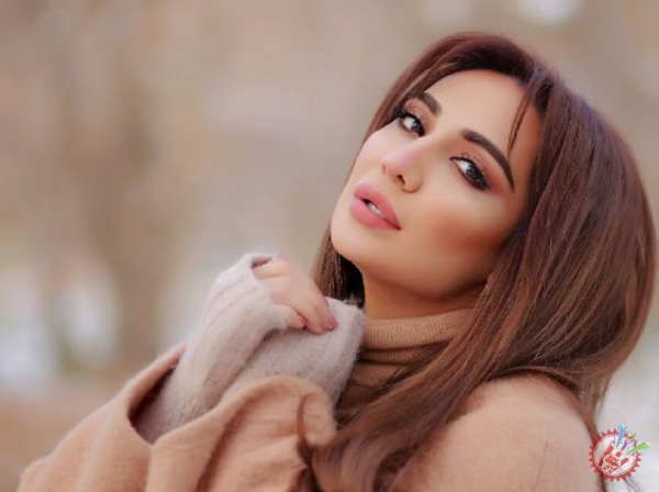 Муниса Ризаевдан кутилган тарона – “Сенсиз”