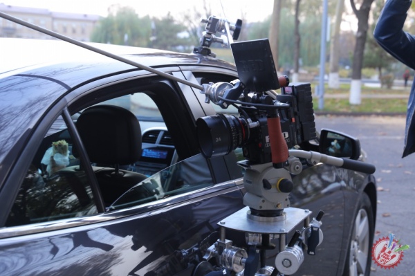 Сарвар ва Комилдан янги тарона премьераси – “Айт”