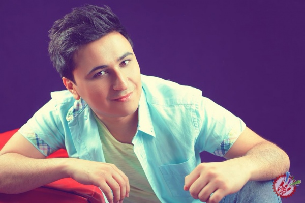 Шохруҳ Мирзодан янги тарона премьераси тез кунда