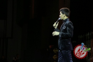 Сардор Мамадалиевнинг концерт дастуридан фоторепортаж