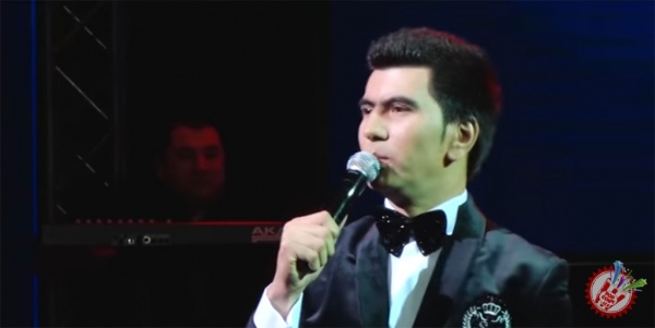 Сардор Мамадалиевнинг  “Йиғлатур” қўшиғини жонли ижрода тингланг