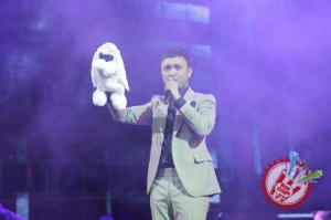 Шоҳруҳхоннинг "Шайдо" номли концерт дастуридан фоторепортаж