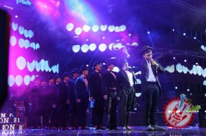 Шоҳруҳхоннинг "Шайдо" номли концерт дастуридан фоторепортаж