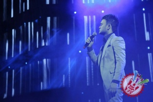 Шоҳруҳхоннинг "Шайдо" номли концерт дастуридан фоторепортаж