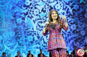 “ЭЪТИРОФ” МУКОФОТИНИ ТОПШИРИШ МАРОСИМИ БЎЛИБ ЎТДИ