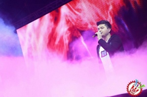 Сарвар ва Комилнинг “Бир муҳаббат қиссаси” номли концертидан фоторепортаж