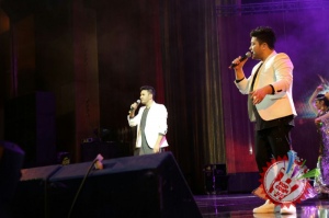 Сарвар ва Комилнинг “Бир муҳаббат қиссаси” номли концертидан фоторепортаж