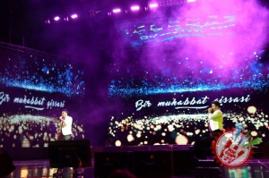 Сарвар ва Комилнинг “Бир муҳаббат қиссаси” номли концертидан фоторепортаж