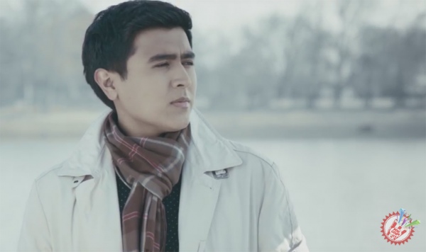 Иброҳим Ўткиров “Деразадан” номли клипини тақдим қилди