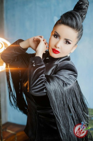 Дилафруз Ҳайитматова янгича имиджда намоён бўлди