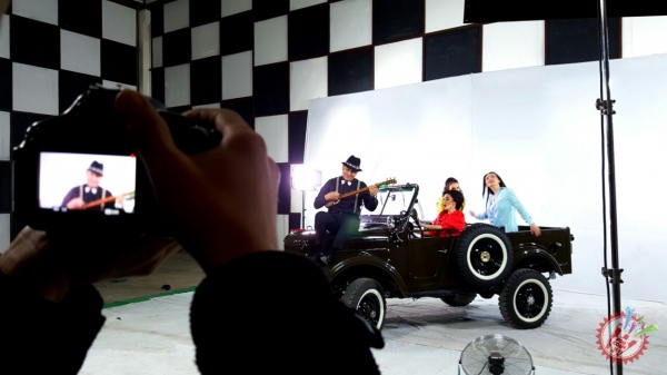 “Кетаман дедимми, кетаман” фильми учун саундтрек суратга олинди