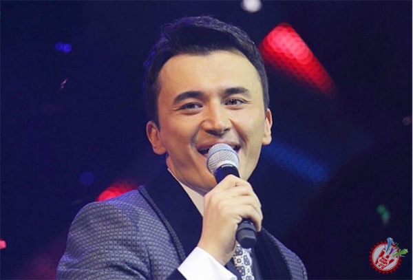 Улуғбек Раҳматуллаевдан тез кунда янги видеоклип “Ота”