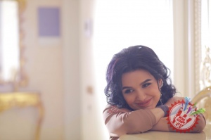 Нилуфар Усмонова “Дадасини қизи” қўшиғи учун видеоклип суратга олдирди