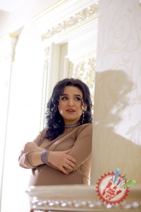 Нилуфар Усмонова “Дадасини қизи” қўшиғи учун видеоклип суратга олдирди