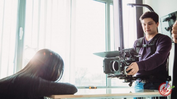 Бетакрор Шаҳзода тез кунда кутилмаган йўналишдаги қўшиғи ва унинг клипини намойиш этади.