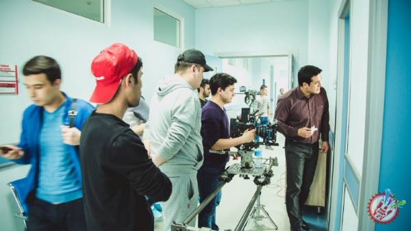 Бетакрор Шаҳзода тез кунда кутилмаган йўналишдаги қўшиғи ва унинг клипини намойиш этади.