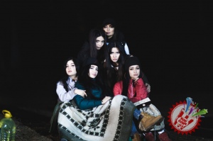 Муниса Ризаева “Қоп-қора” қўшиғи учун видеоклип суратга олдирди