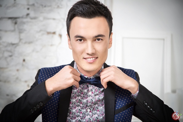 Жаҳонгир Асраев навбатдаги қўшиғини тақдим қилди