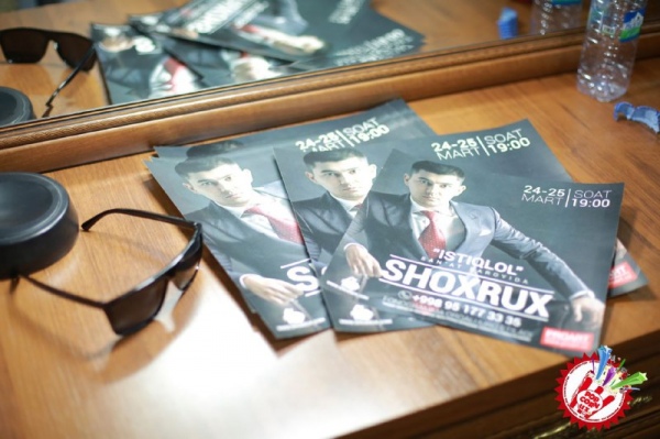 Шохрухнинг яккахон концерт дастури бўлиб ўтди