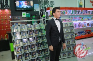 Сардор Мамадалиев «Ота-она дуоси» номли альбом тақдимотини ўтказди