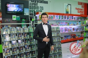 Сардор Мамадалиев «Ота-она дуоси» номли альбом тақдимотини ўтказди