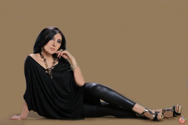 Амурадан навбатдаги қўшиқ премьераси