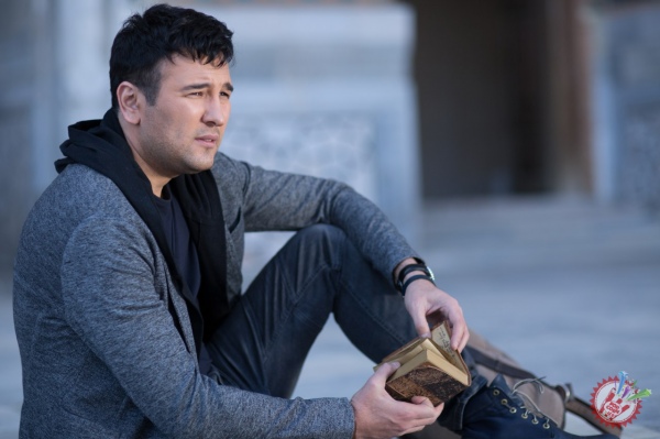 Сардор Раҳимхондан Соҳибқирон Амир Темур таваллудига бағишланган тарона премьераси