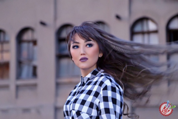 Умидахон тез кунда “Йўлимдан қоч” клипини тақдим этади