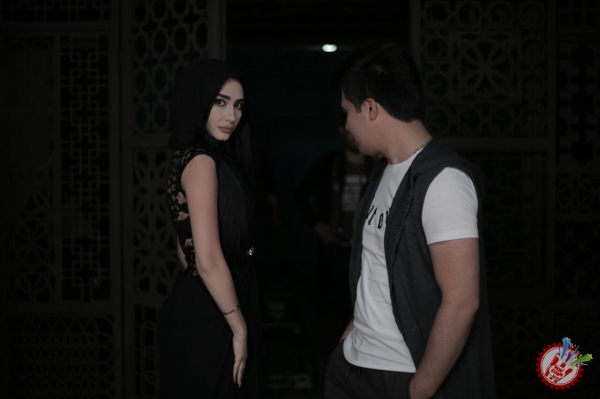 Яминдан тез кунда янги видеоклип – “Зарина”