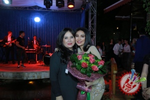 Муниса Ризаева ўзи яратган либослари тўпламининг тадимотини ўтказди (Фоторепортаж)