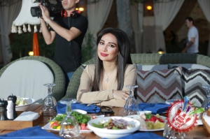 Муниса Ризаева ўзи яратган либослари тўпламининг тадимотини ўтказди (Фоторепортаж)