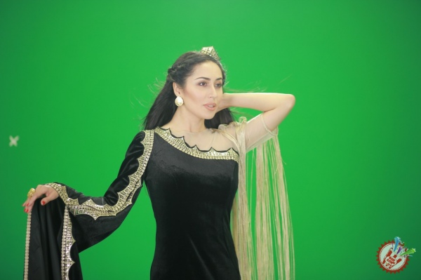 Каниза янги фильм учун саундтрек куйлади