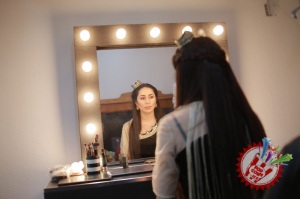 Каниза янги фильм учун саундтрек куйлади