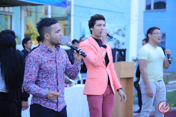 “Буюк келажагимизни мард ва олижаноб халқимиз билан бирга қурамиз!” мазмунидаги тарғибот тадбирлари давом этади